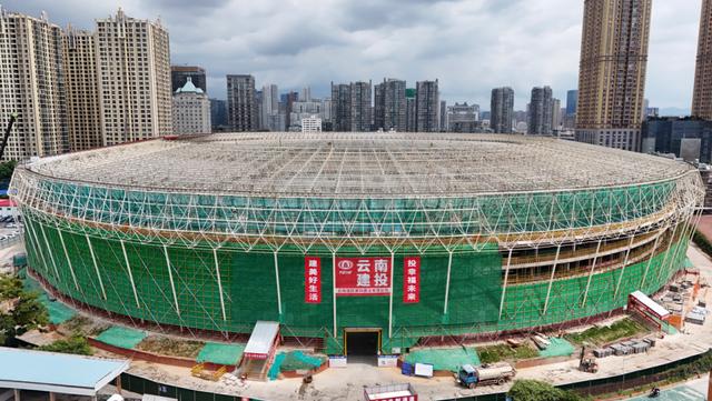 建投四公司, 仅用, 育场改造进 建投四公司, 仅用, 育场改造进