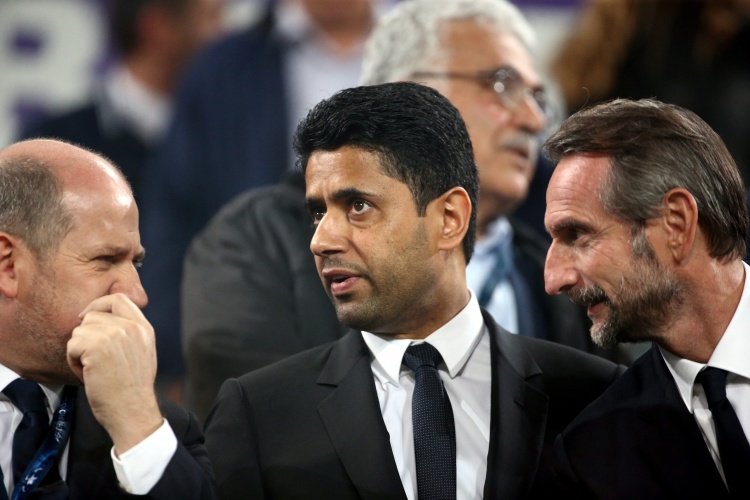 黎俱乐部前 黎俱乐部前