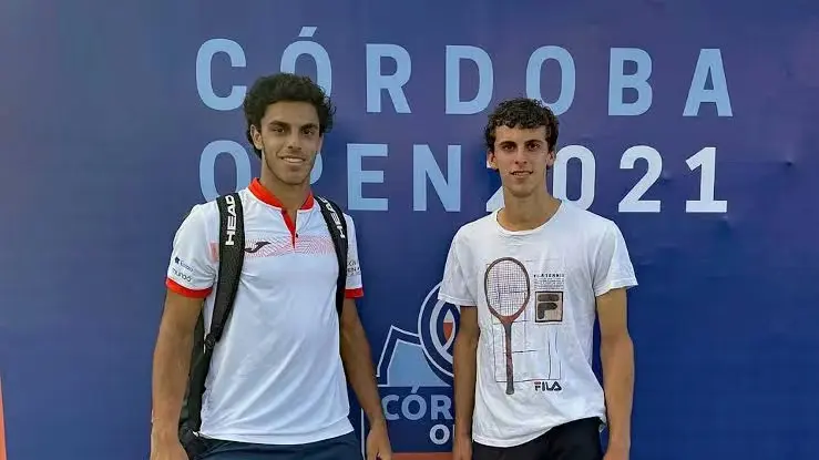 曼努埃尔, AA, 对手是赛会 曼努埃尔, AA, 对手是赛会