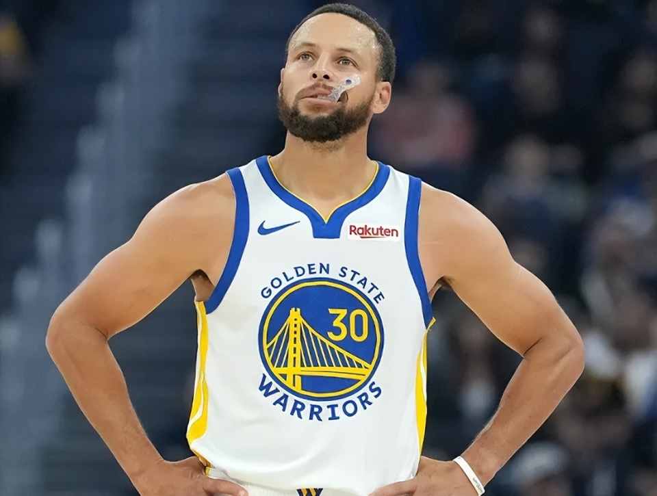 要跟勇士拼, 艾顿的首发, 开怀